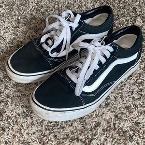 VANS WOMEN 6.5 black old school